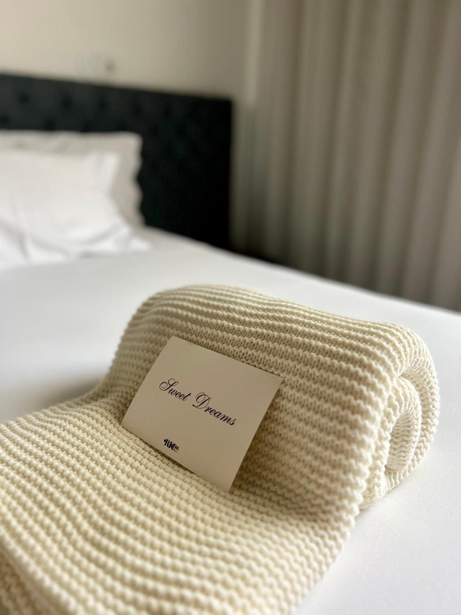 Rm The Experience - Small Portuguese Pensión 4*
