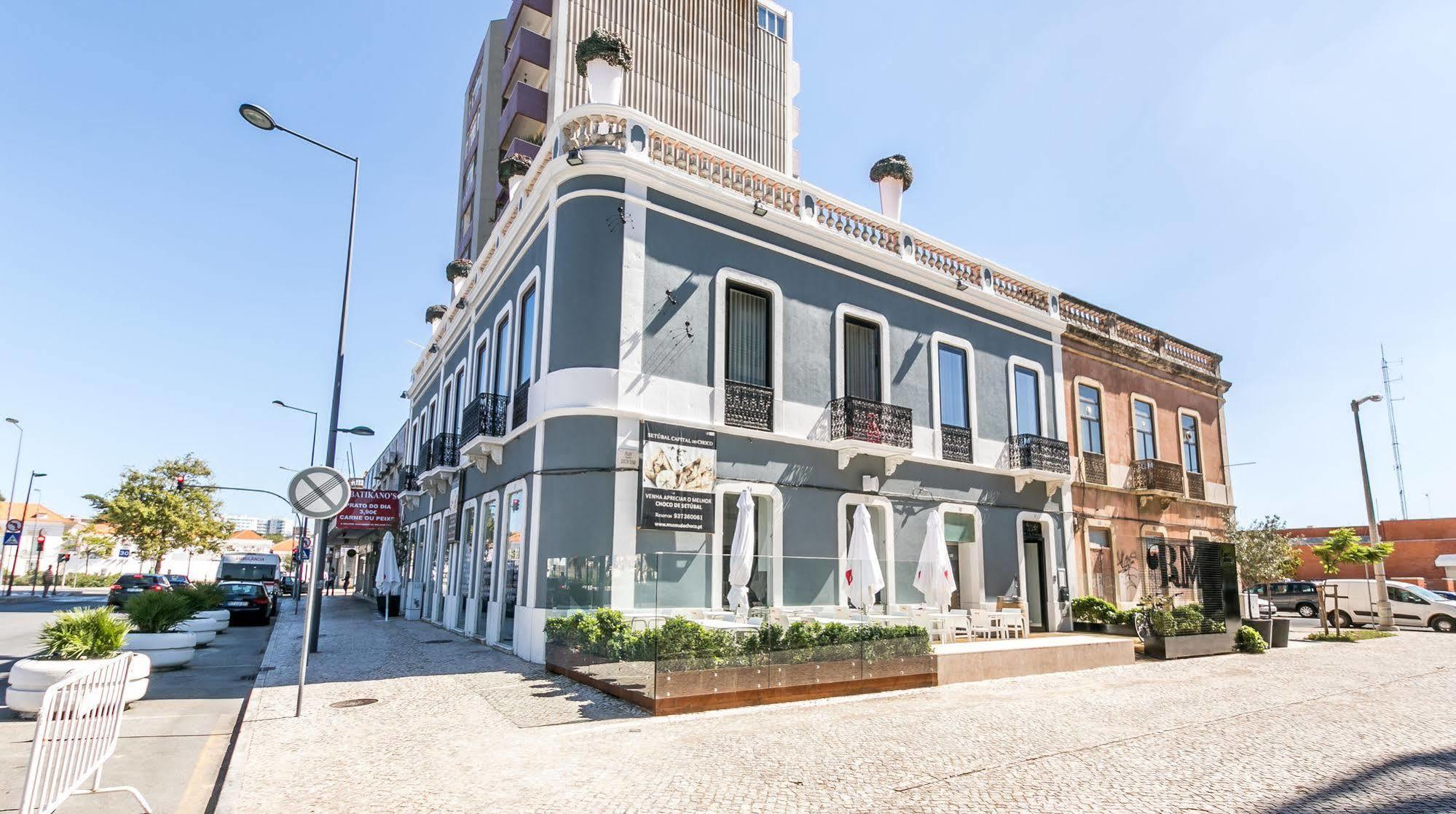 Rm The Experience - Small Portuguese 4* Setúbal